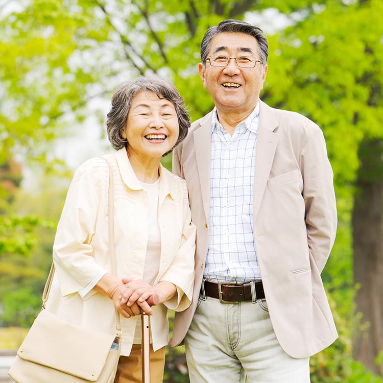 足元から人生を快適に。足に障害を持つ方を、オーダーメイドの医療用靴でサポートいたします。「外反母趾」や「リウマチ」などの場合、保険適応が可能です。